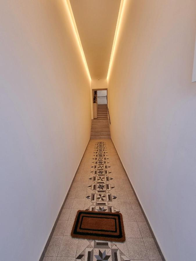 Archihouse Suites Naples Extérieur photo