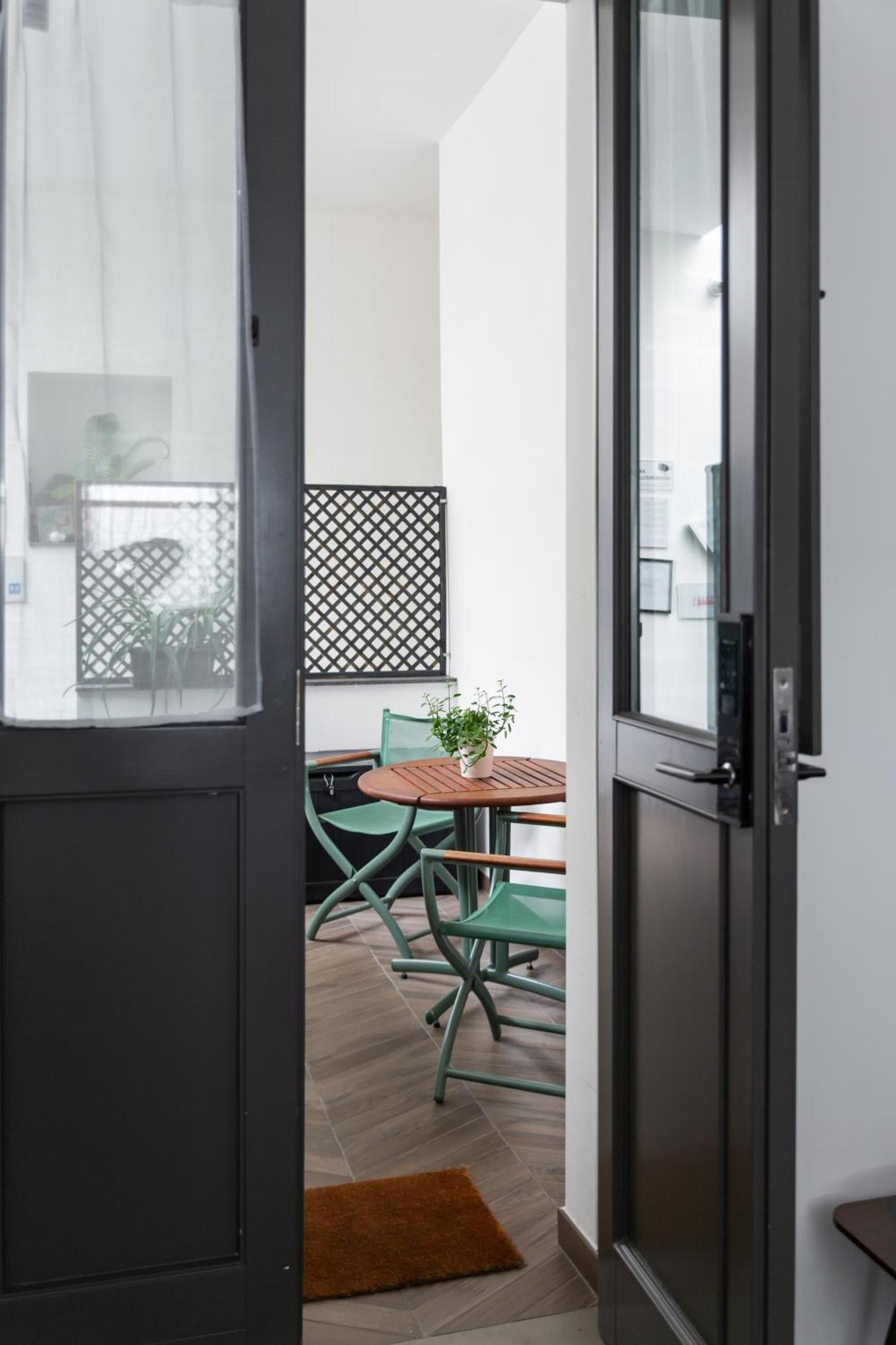 Archihouse Suites Naples Extérieur photo
