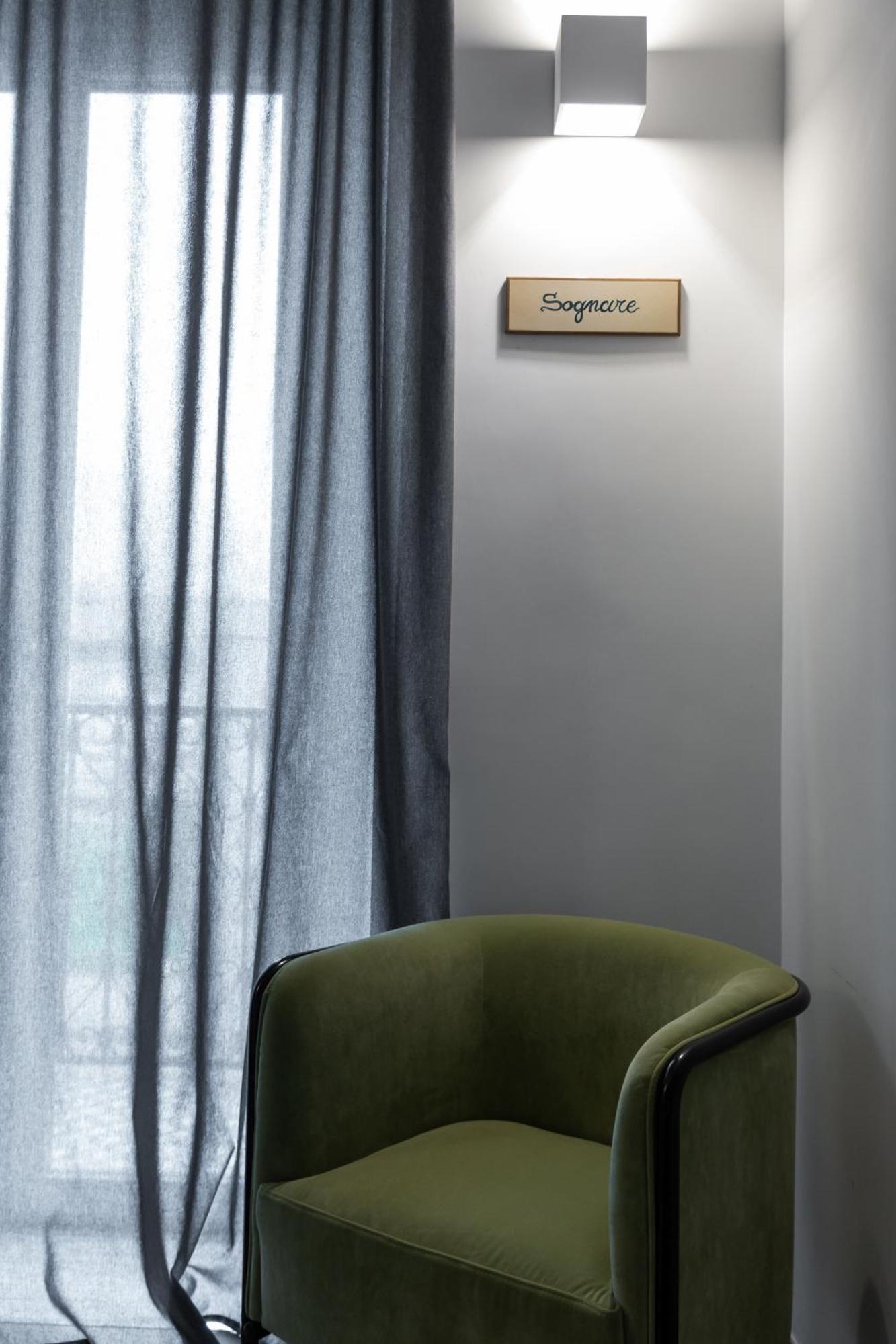 Archihouse Suites Naples Extérieur photo