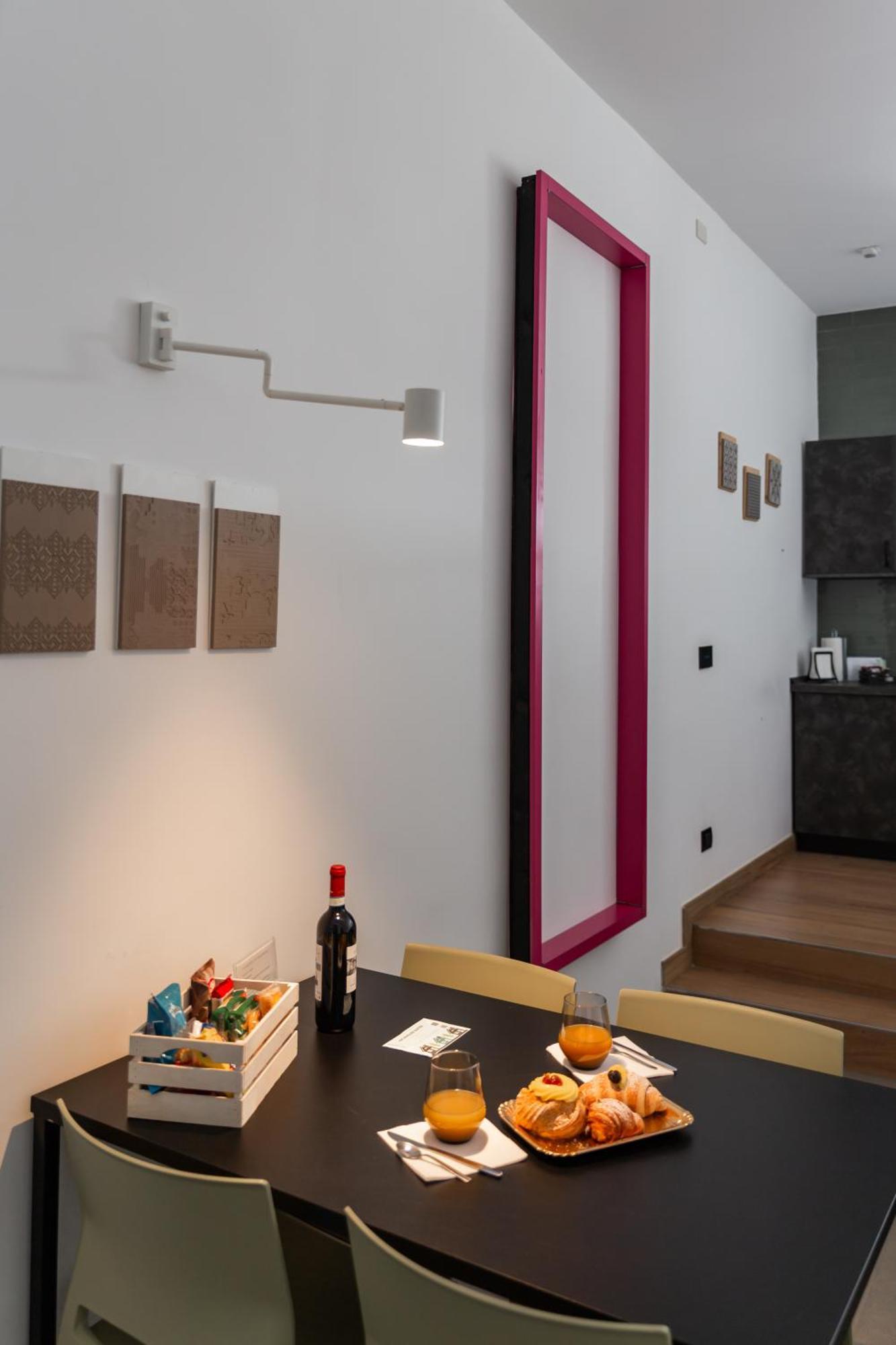 Archihouse Suites Naples Extérieur photo